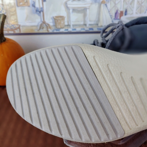 SOLD - Picture 7 of 8